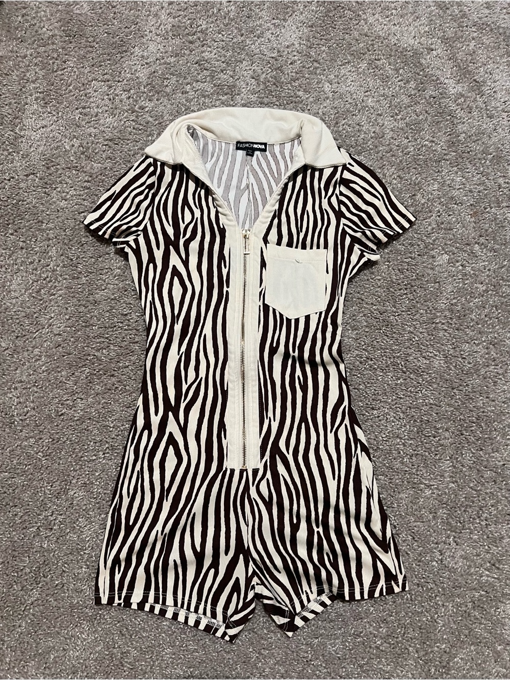 NWOT Fashion Nova Brown and Cream Zebra Stripe Romper - Picture 2 of 4